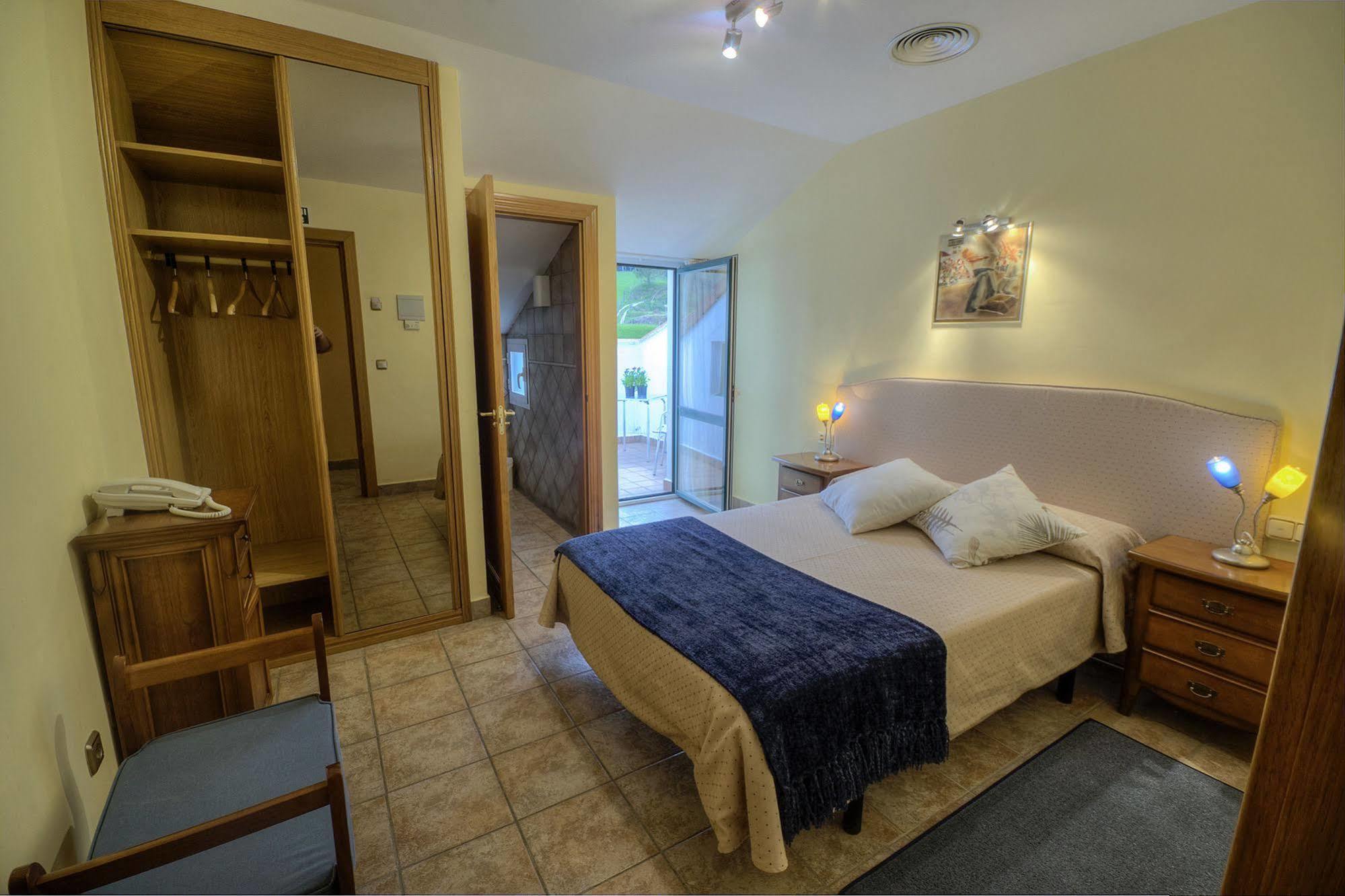 Hostal Jai Alai Leitza  Esterno foto